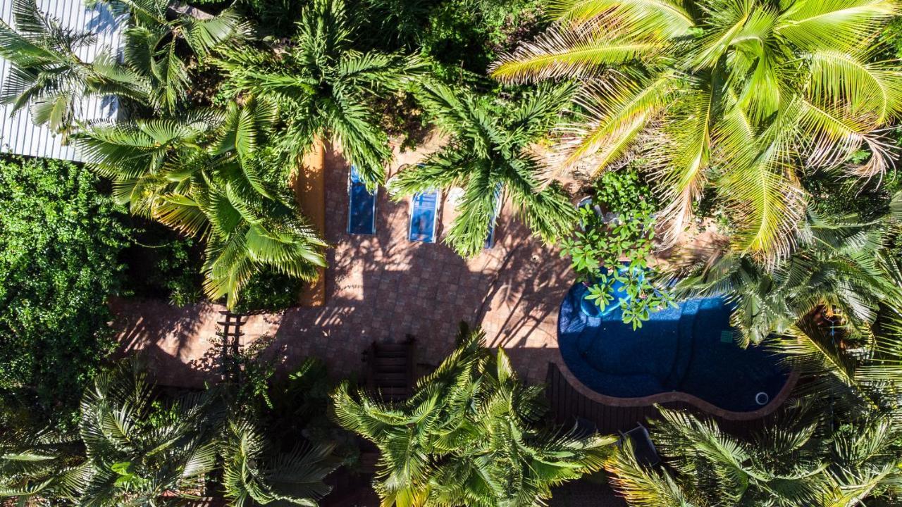 Roatan Backpackers' Hostel Sandy Bay Bagian luar foto