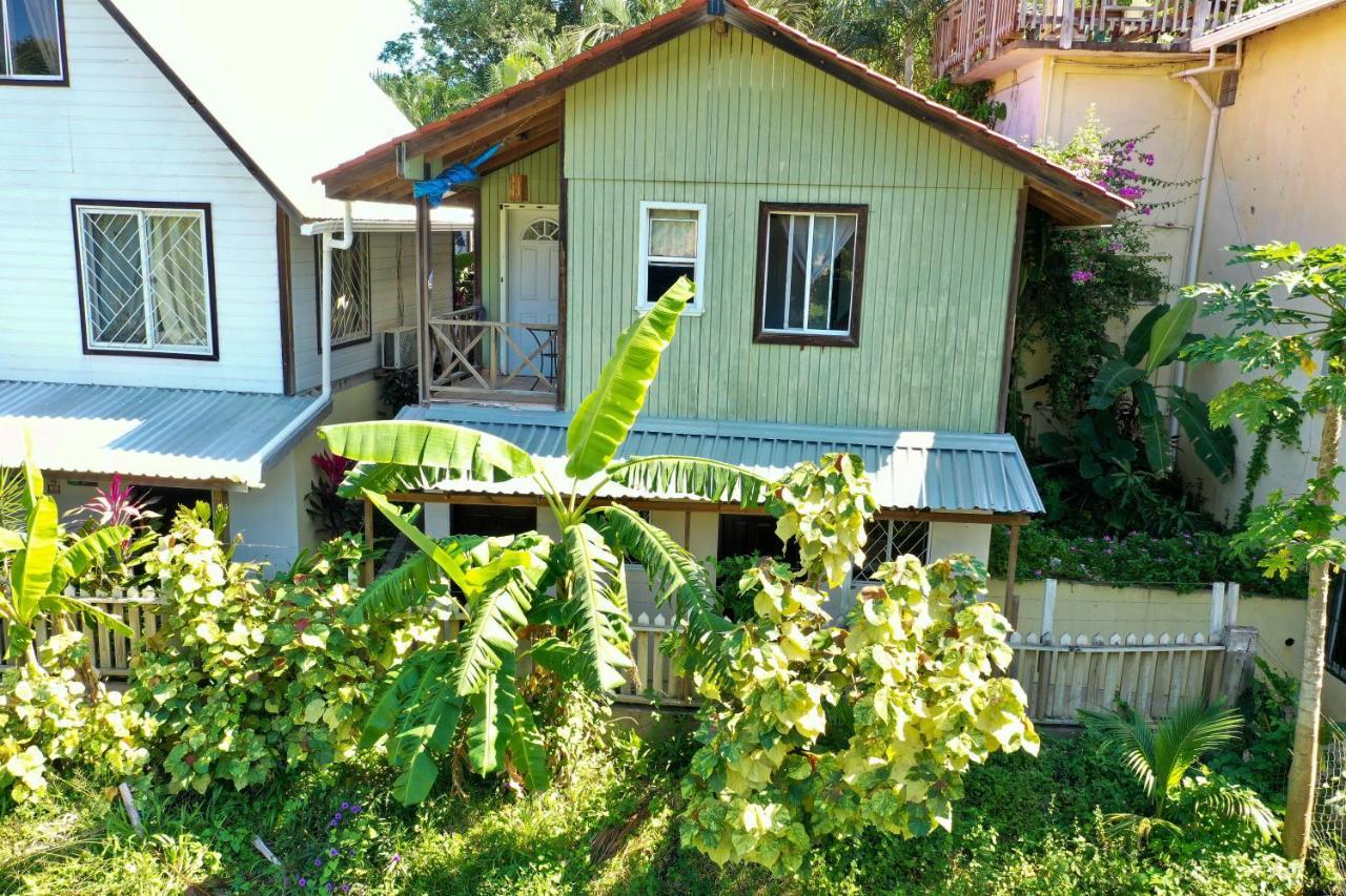 Roatan Backpackers' Hostel Sandy Bay Bagian luar foto